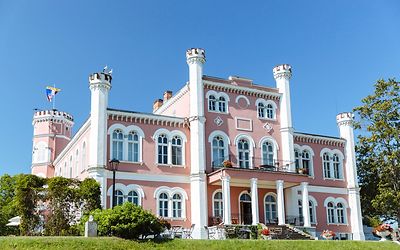 A wonderful castle hidden in the woods